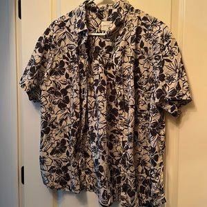 American Eagle Button Down Hawaiian